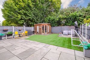 Photo 19- click for photo gallery